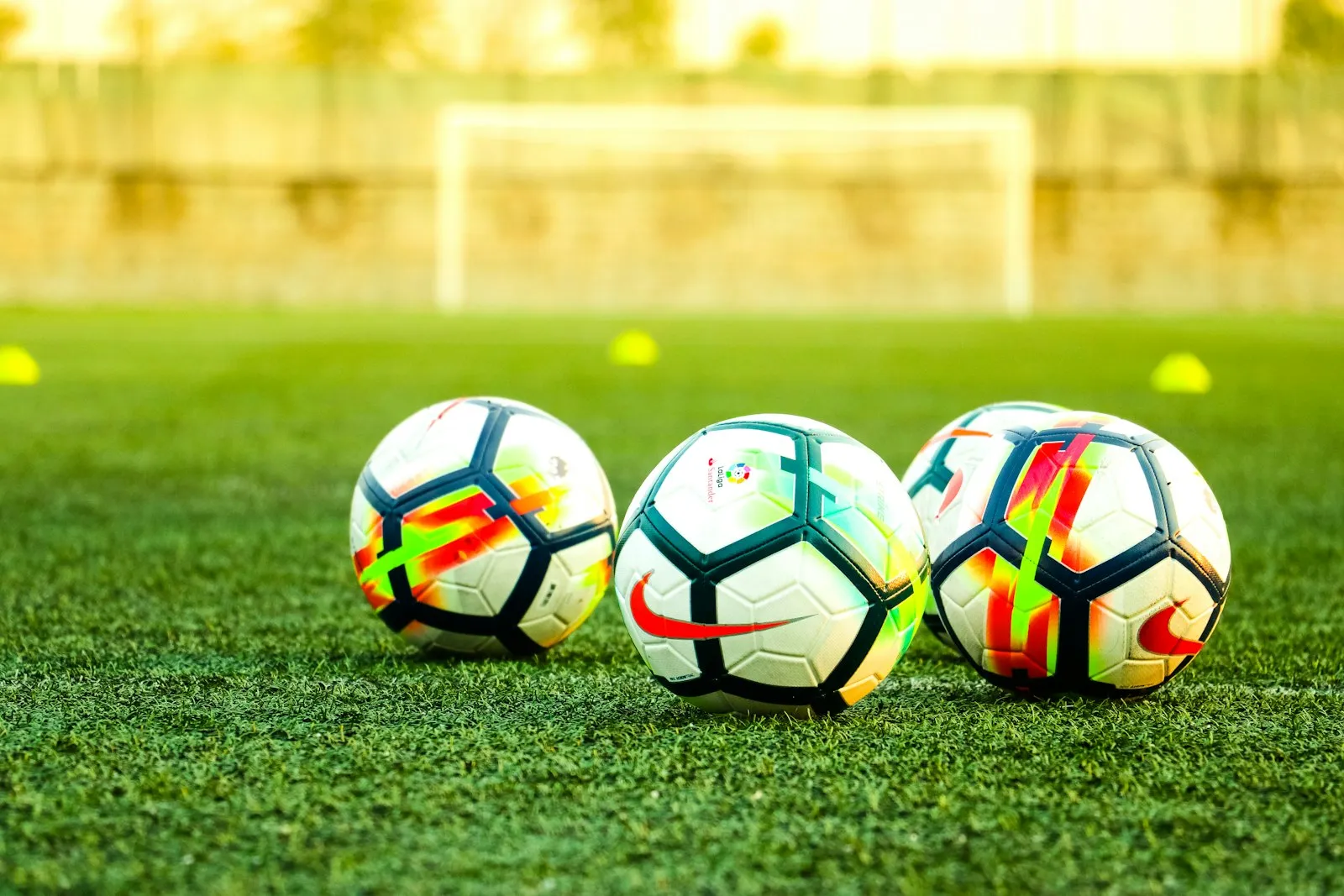 AS Roma Seek Crucial Points in Champions League Clash